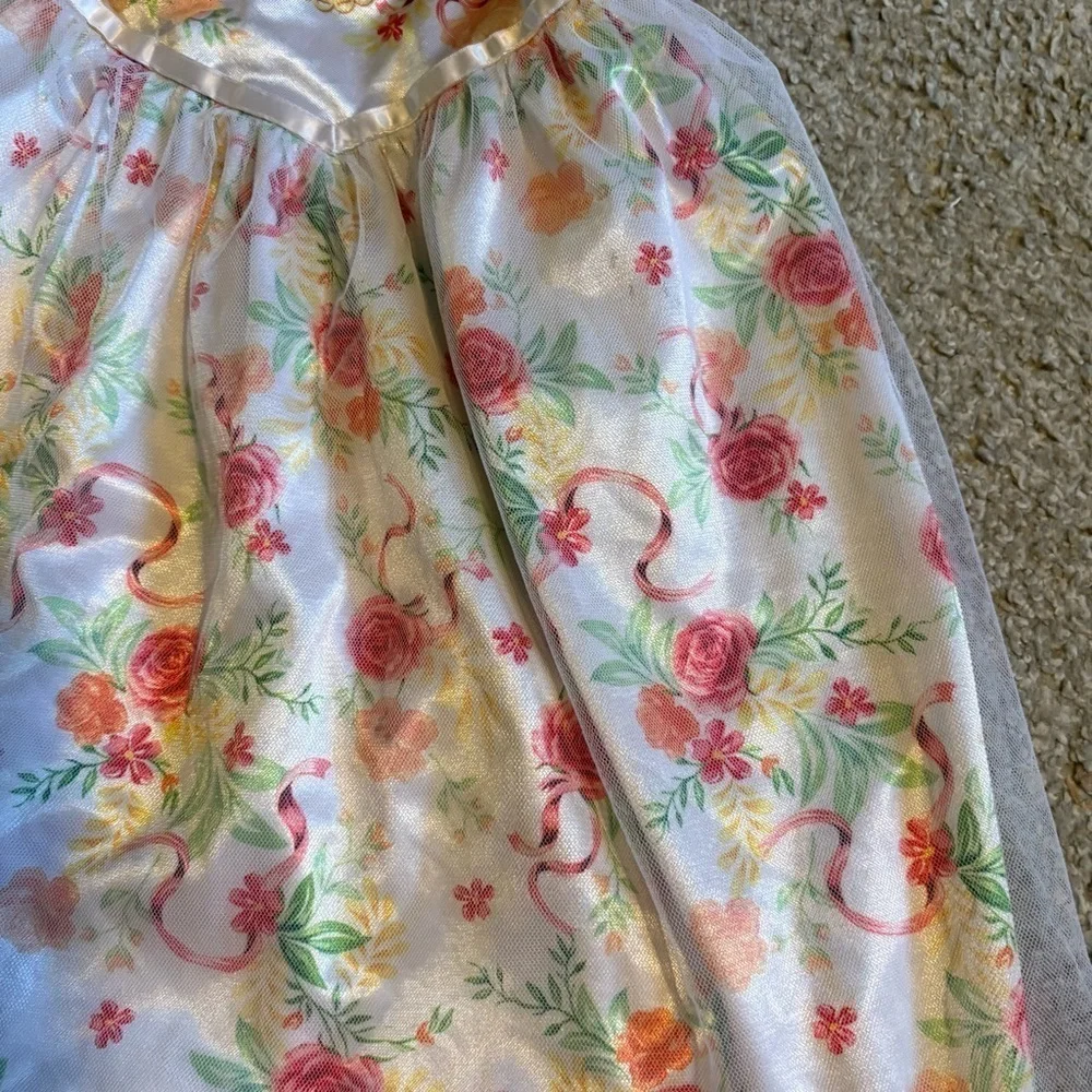 Disney Enchanted Rose Gown with Gold Accents Sz 6 Belle Live Action Pajama
